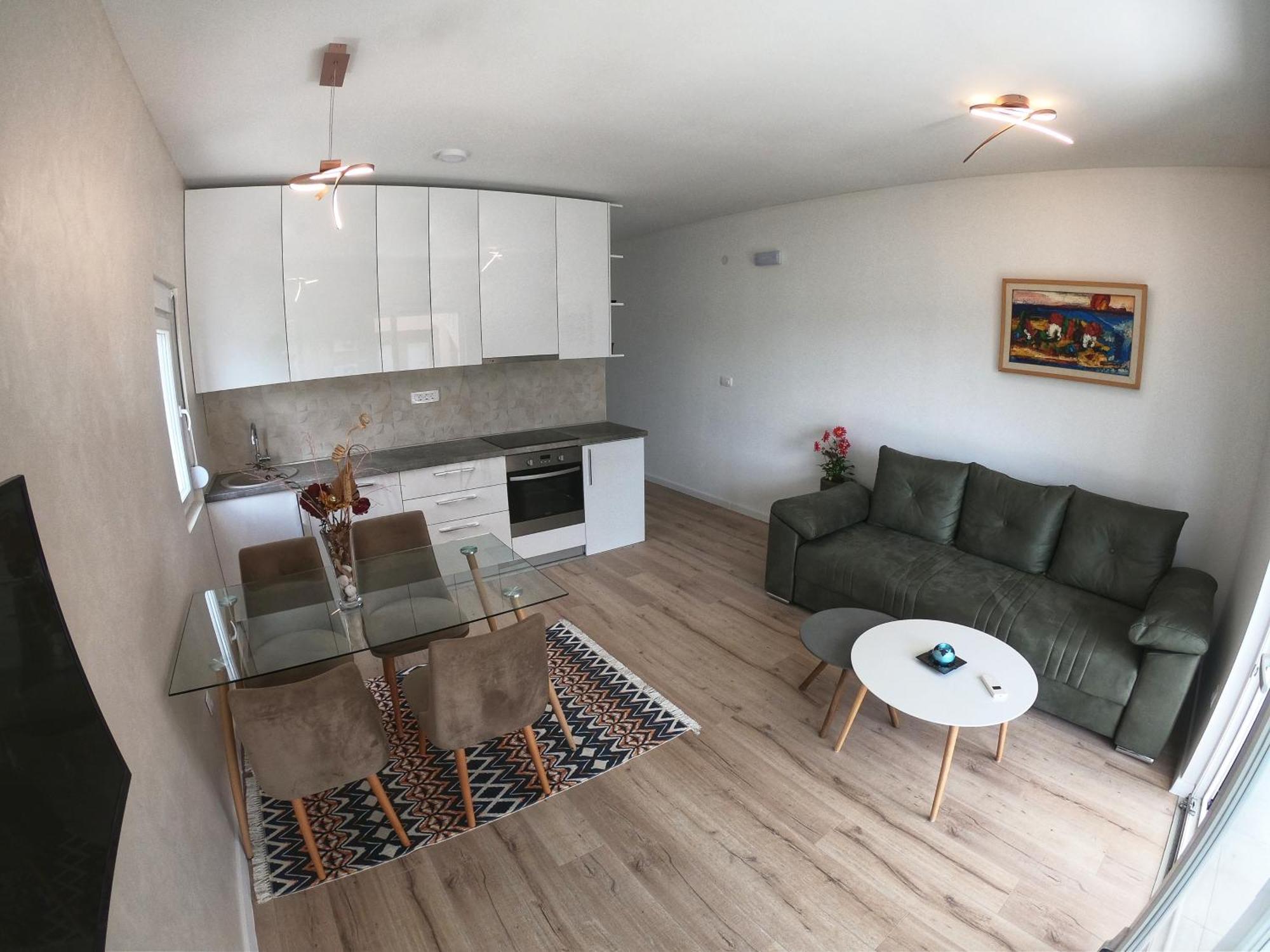 Apartments Тиват Екстер'єр фото